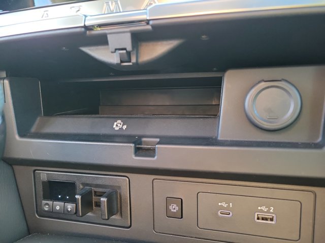 Certified 2022 Nissan Armada SL w/ Captain's Chairs Package image 40