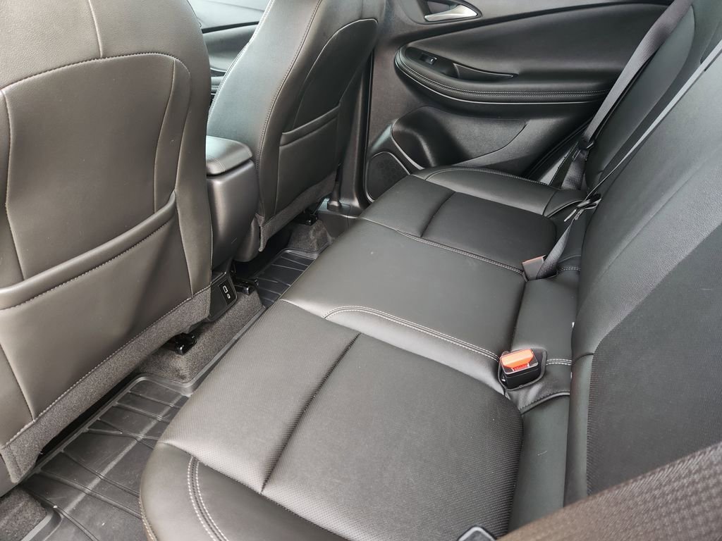 Used 2024 Buick Encore GX Sport Touring image 30