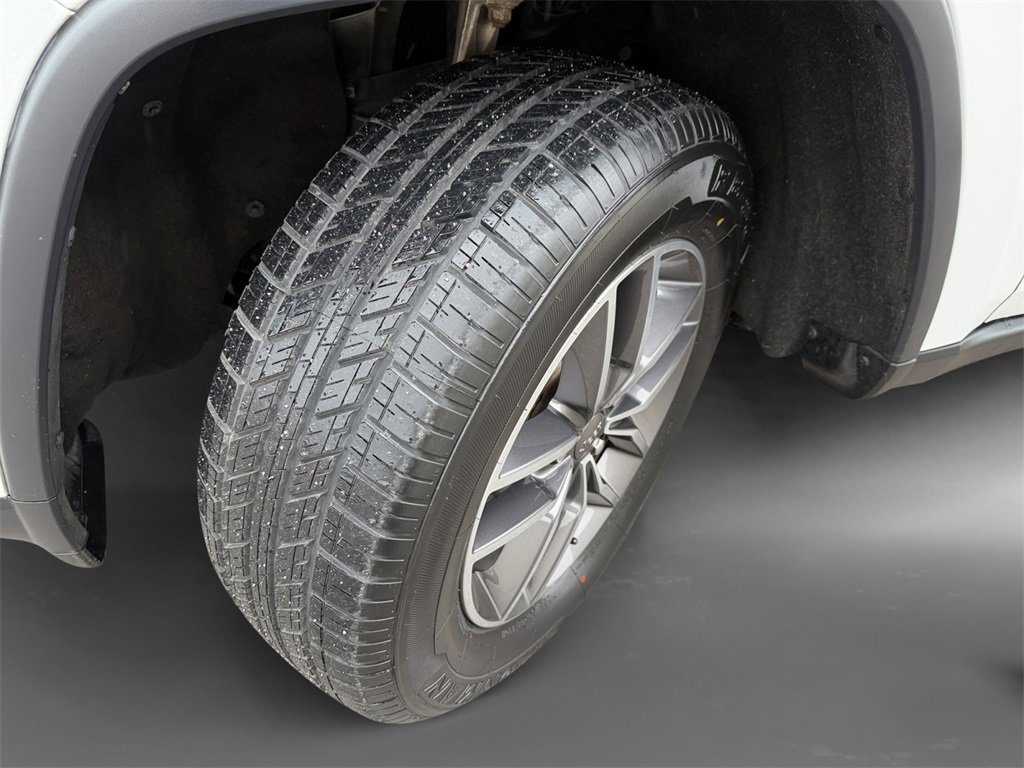 Used 2019 Jeep Grand Cherokee Limited image 10