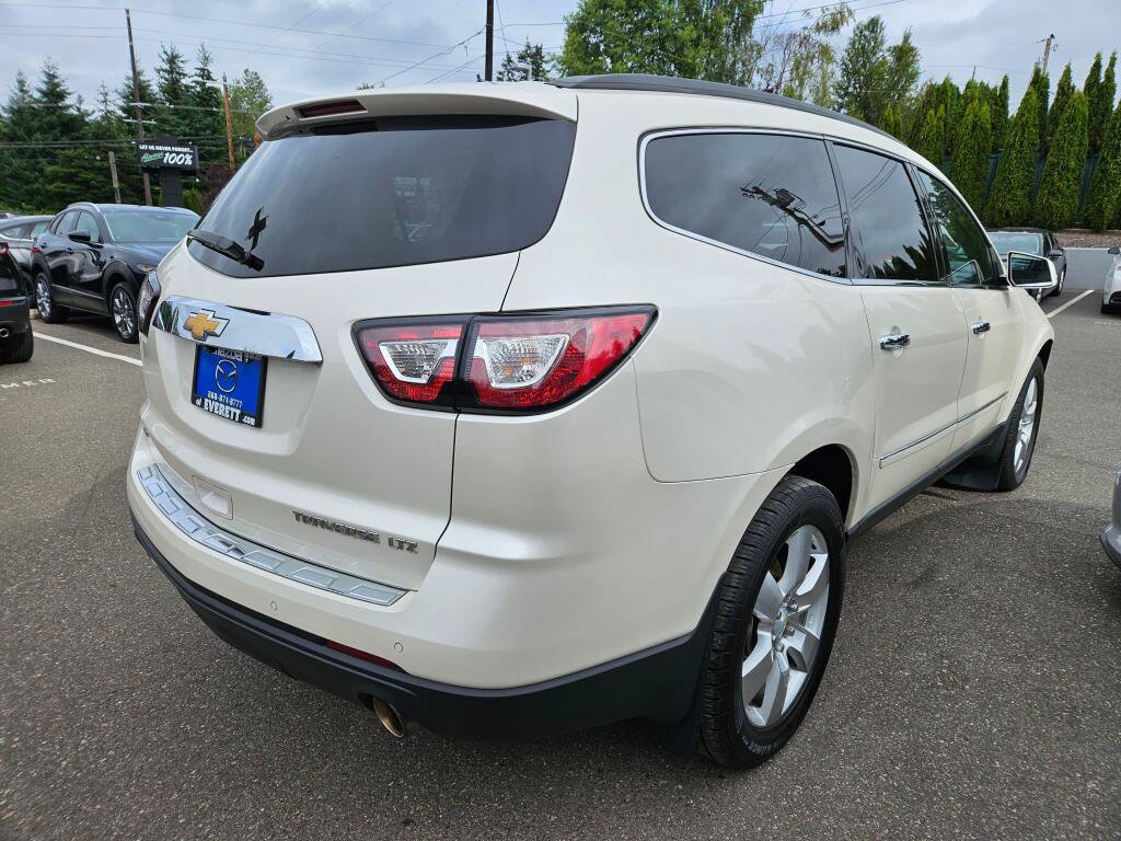 Used 2014 Chevrolet Traverse LTZ AWD/4WD image 5