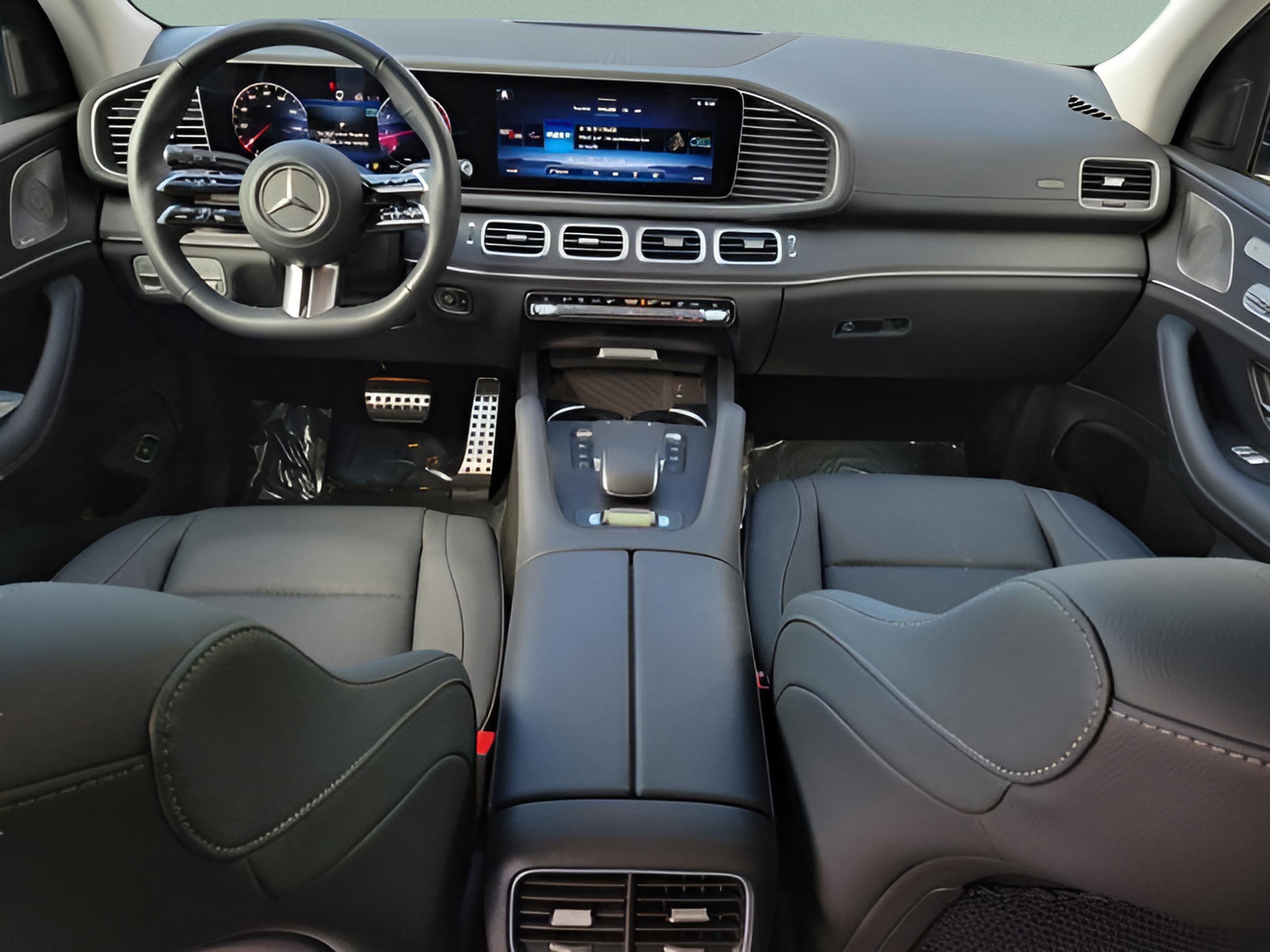 Certified 2026 Mercedes-Benz GLS 450 4MATIC image 12