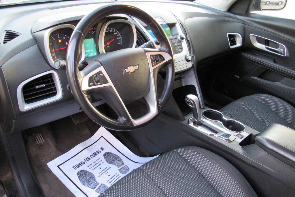 Used 2010 Chevrolet Equinox LT AWD/4WD image 15