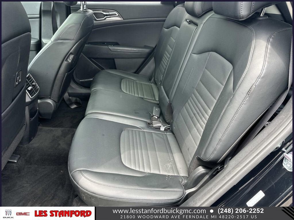 Used 2025 Kia Sportage SX AWD/4WD image 13