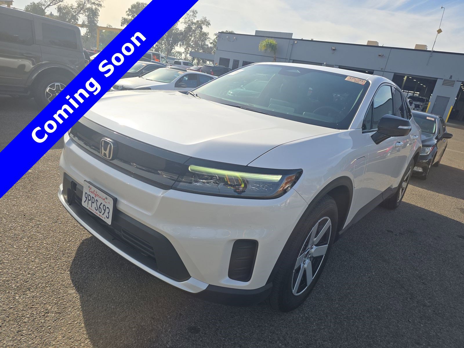 Used 2024 Honda Prologue EX image 3