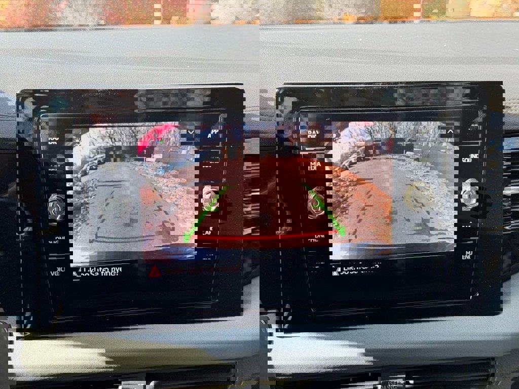 New 2025 Volkswagen Jetta SE image 29