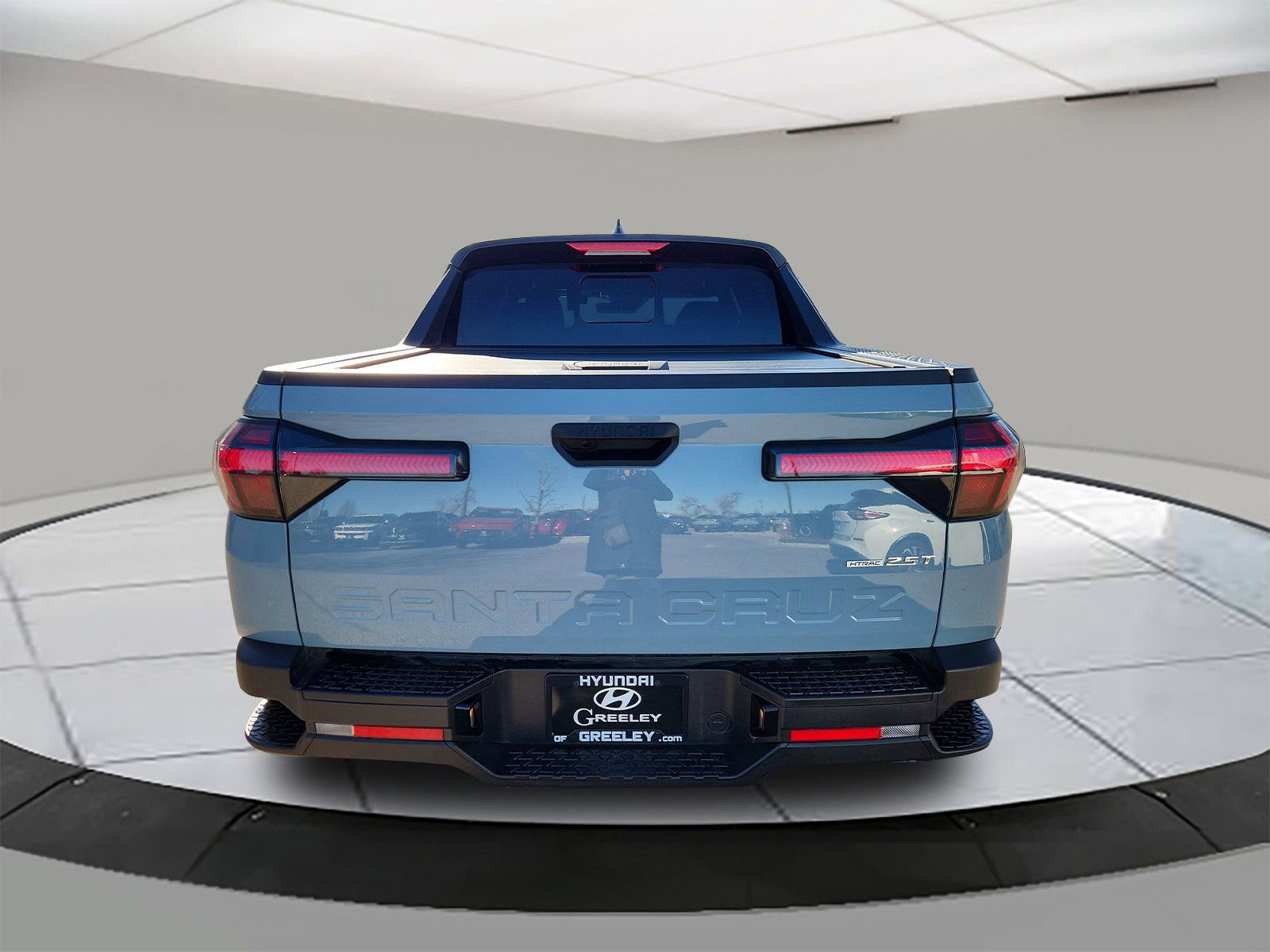 Used 2023 Hyundai Santa Cruz SEL Premium image 4