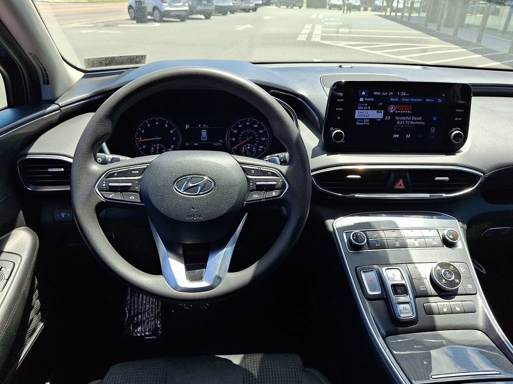 Used 2022 Hyundai Santa Fe SEL AWD/4WD image 2