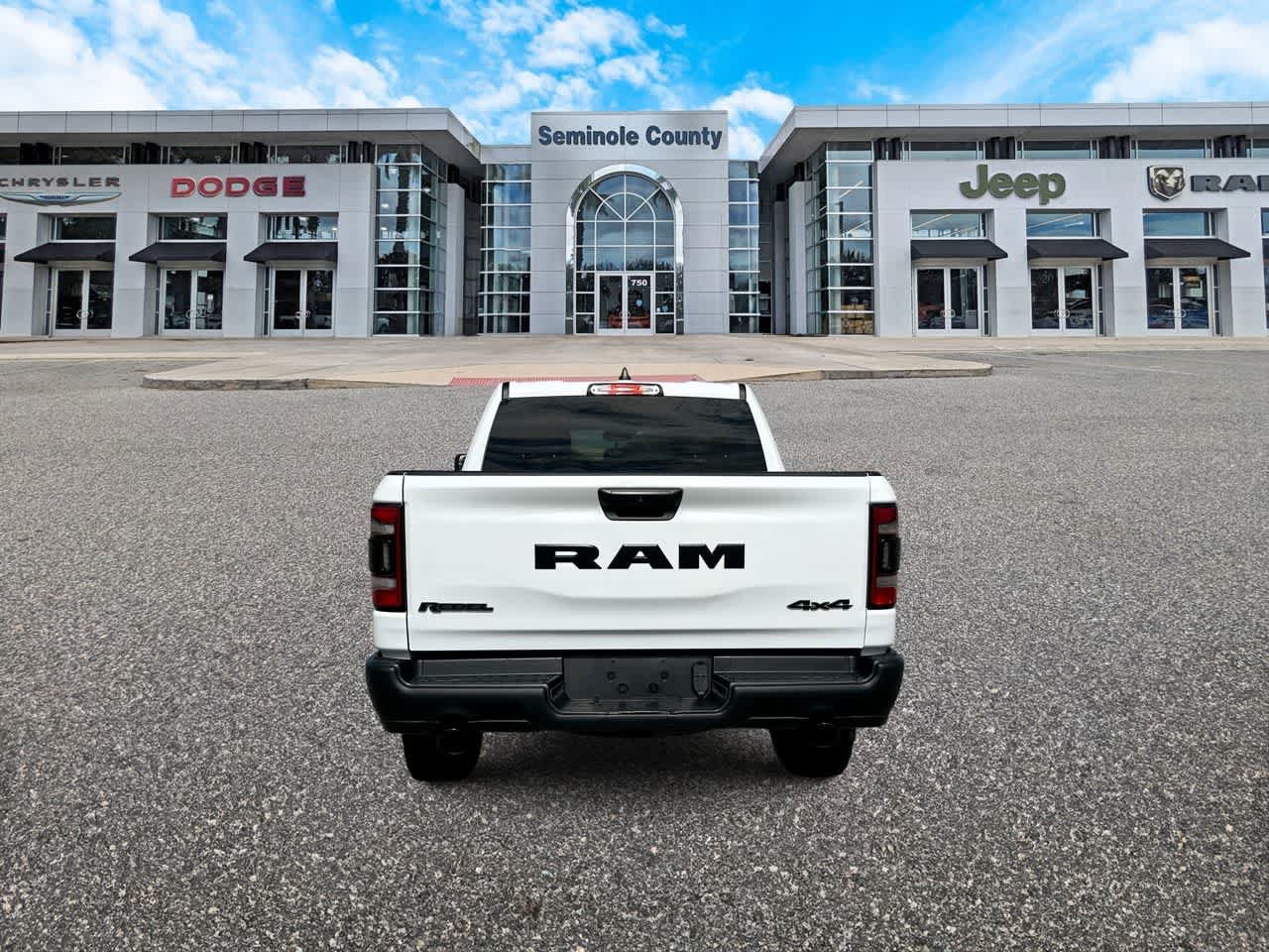 Used 2024 RAM 1500 Rebel AWD/4WD image 7