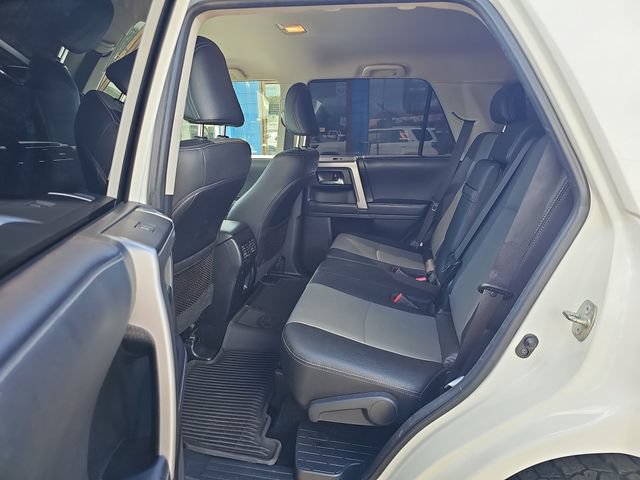 Used 2022 Toyota 4Runner SR5 Premium AWD/4WD image 10