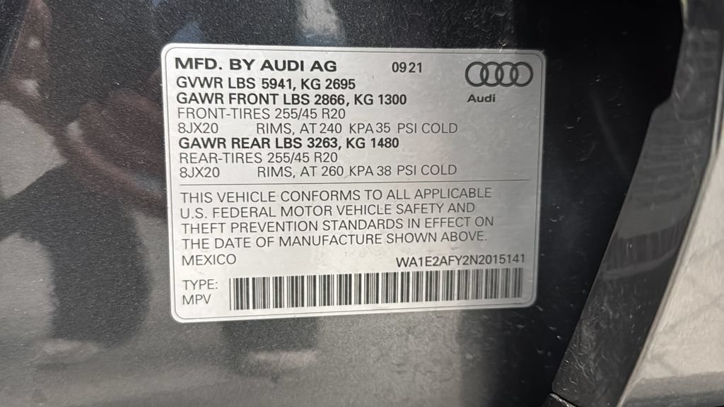 Used 2022 Audi Q5 e Premium Plus w/ Premium Plus Package AWD/4WD image 30