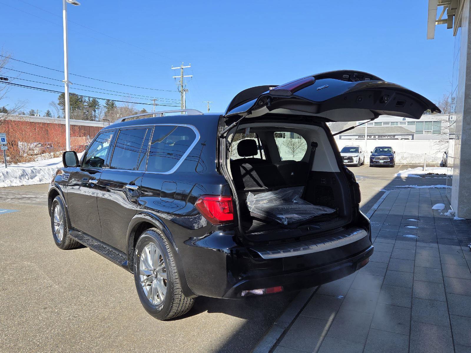 Certified 2021 INFINITI QX80 Luxe w/ All-Season Package image 19