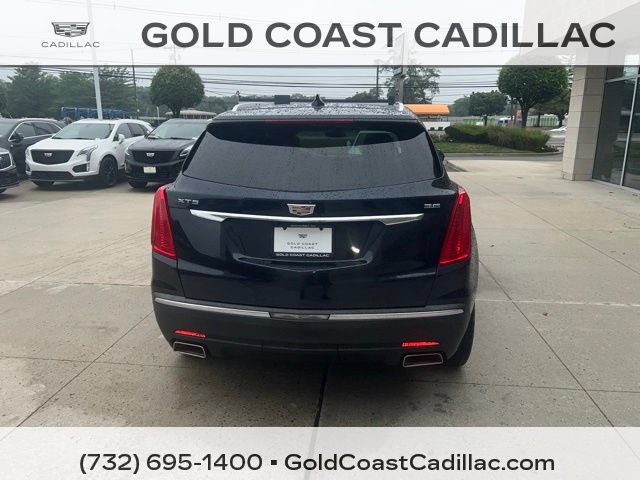 Used 2017 Cadillac XT5 Premium Luxury FWD image 3