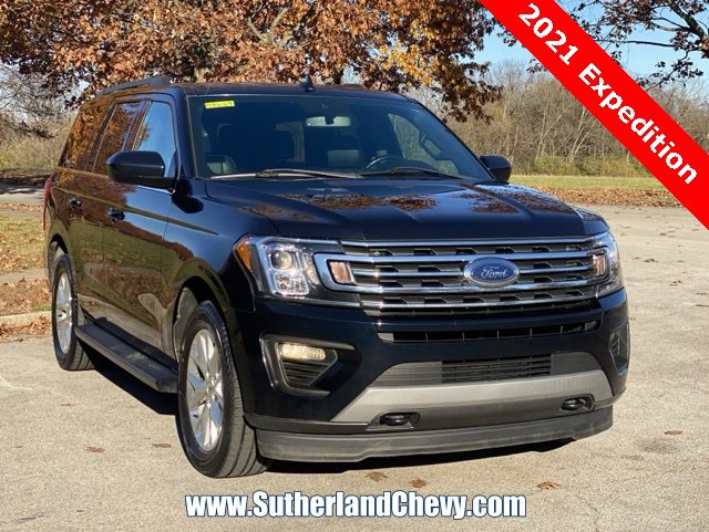 Used 2021 Ford Expedition XLT image 1