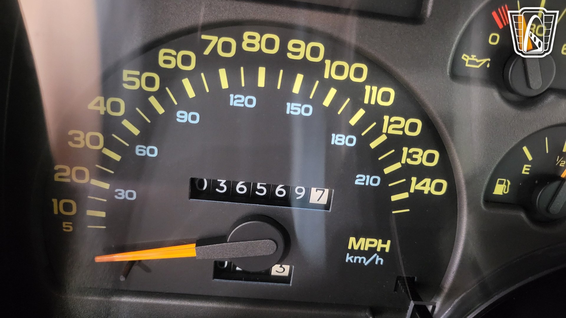 Used 1991 Chevrolet Camaro Z28 RWD image 20