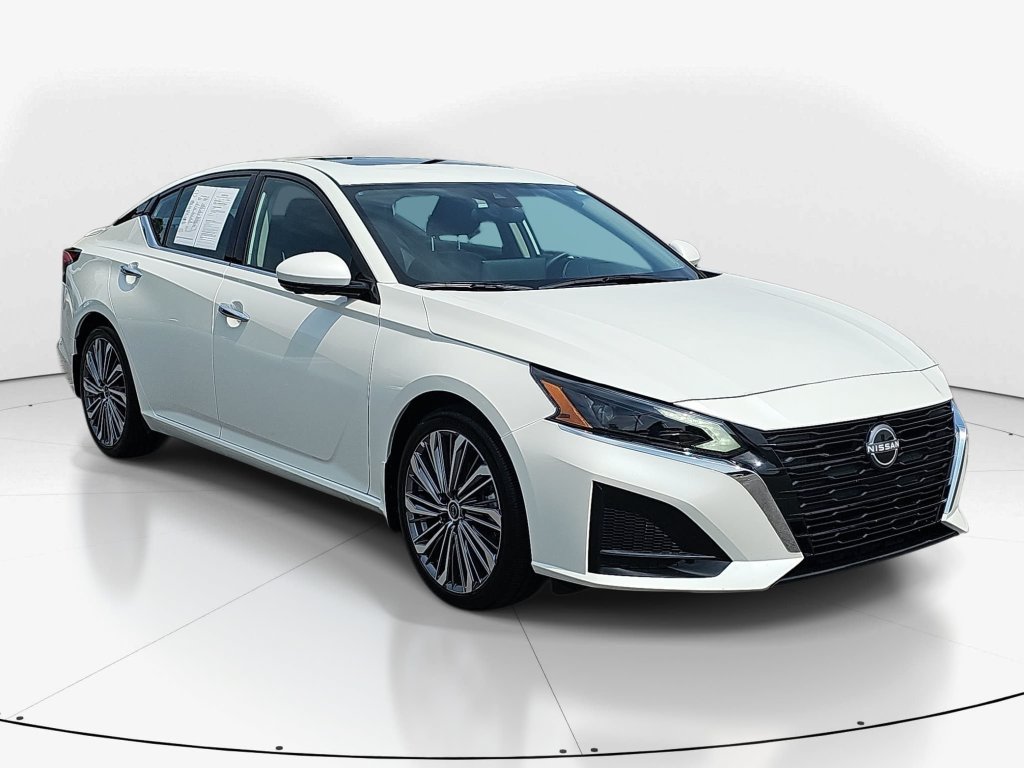 Used 2025 Nissan Altima 2.5 SL
