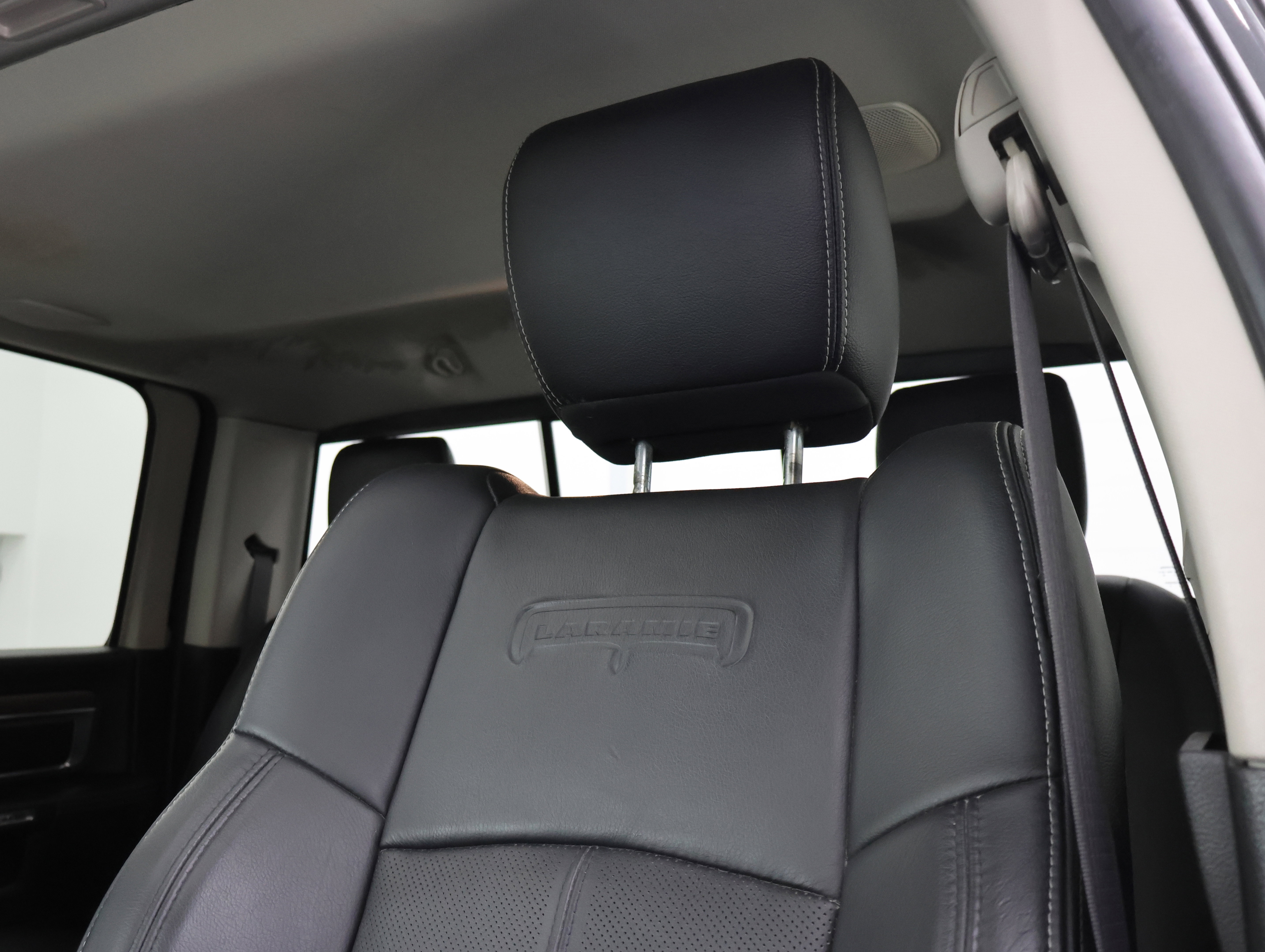 Used 2018 RAM 2500 Laramie image 45