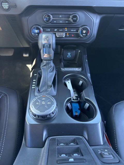 New 2025 Ford Bronco Outer Banks image 36