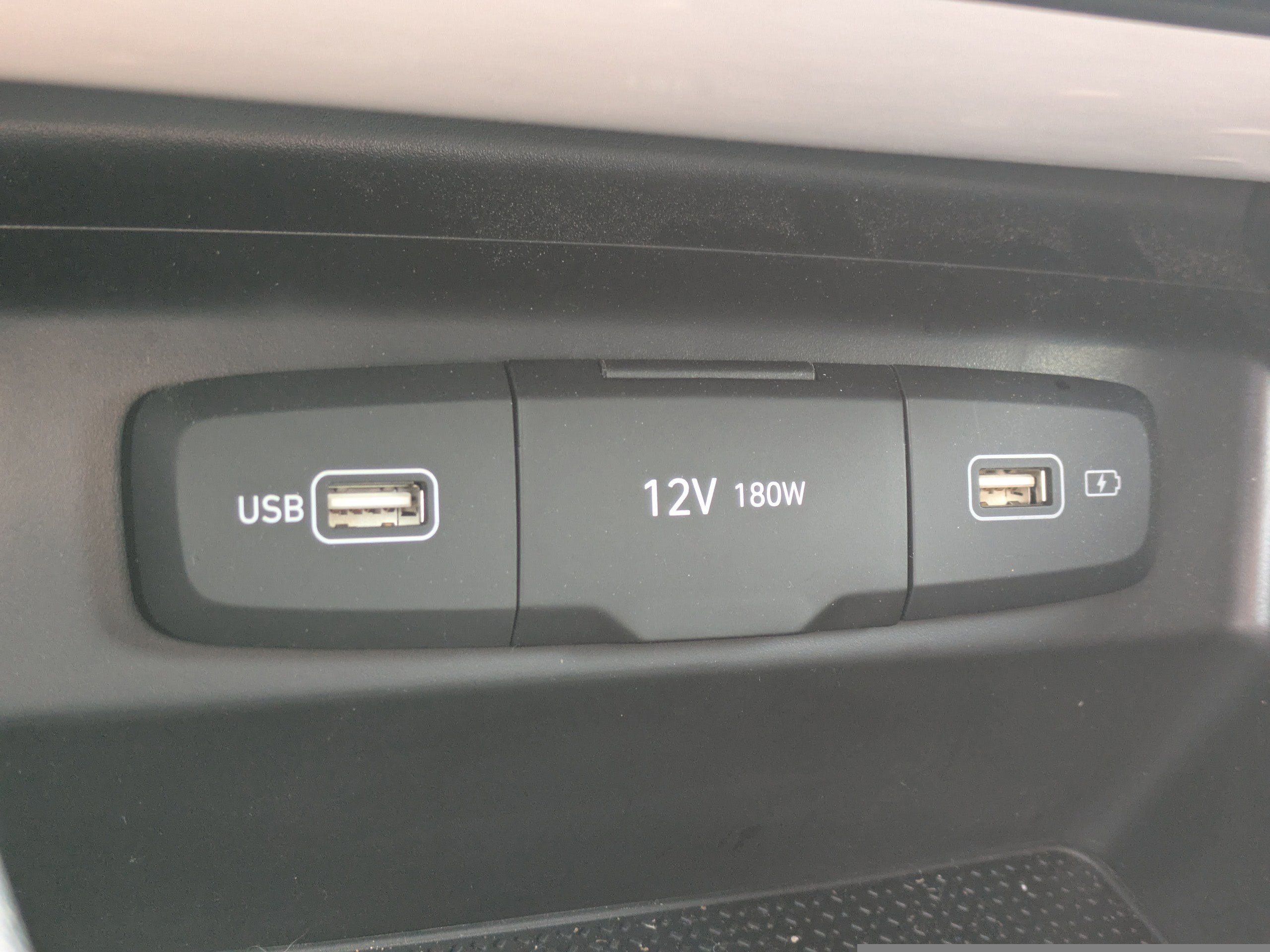 Used 2024 Hyundai Santa Cruz SE image 26