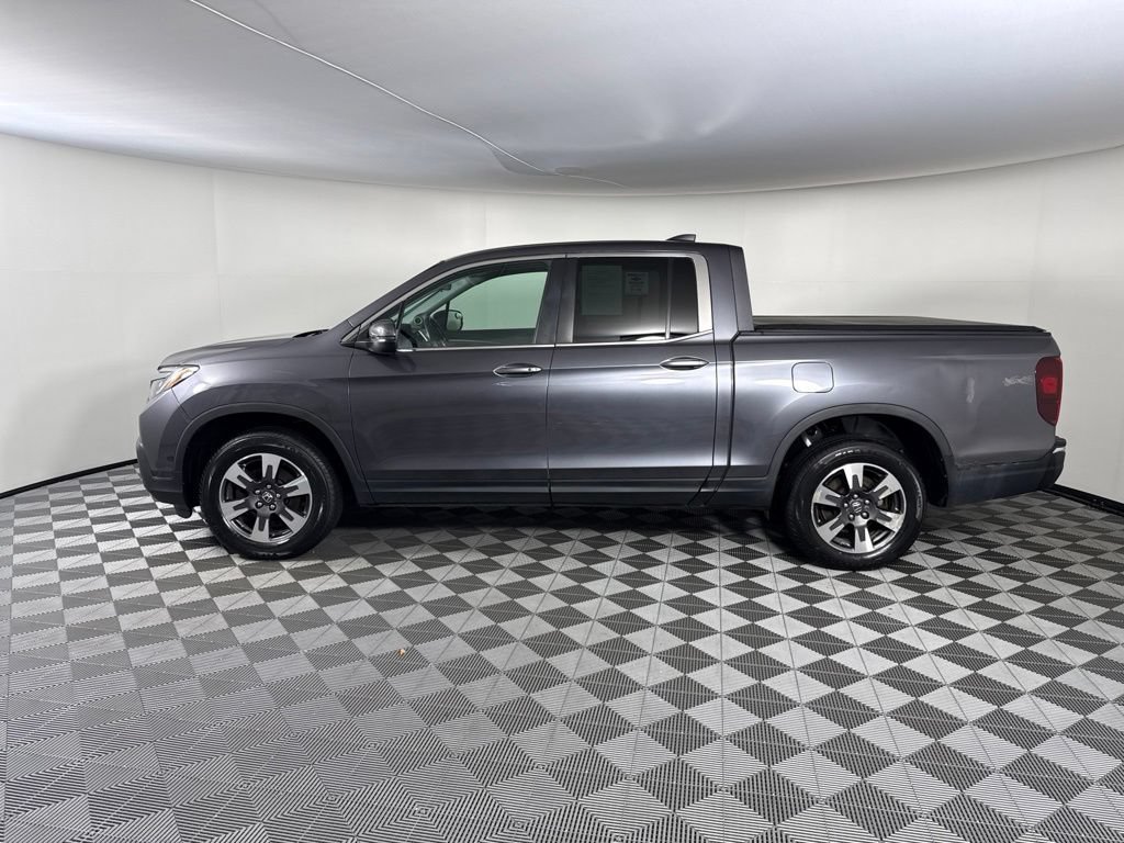 Used 2017 Honda Ridgeline RTL image 2