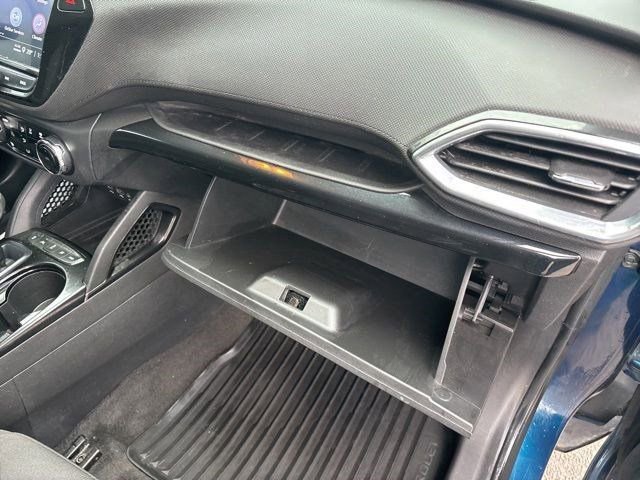 Used 2021 Chevrolet TrailBlazer LT w/ Convenience Package image 40