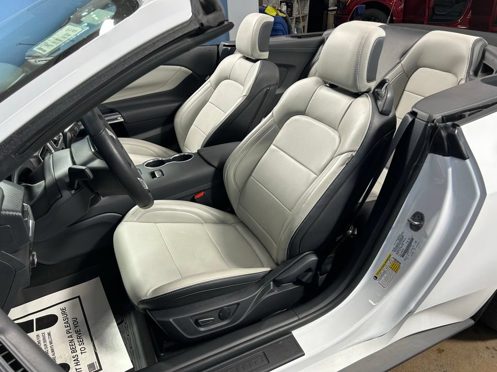 Used 2026 Ford Mustang Premium RWD image 24