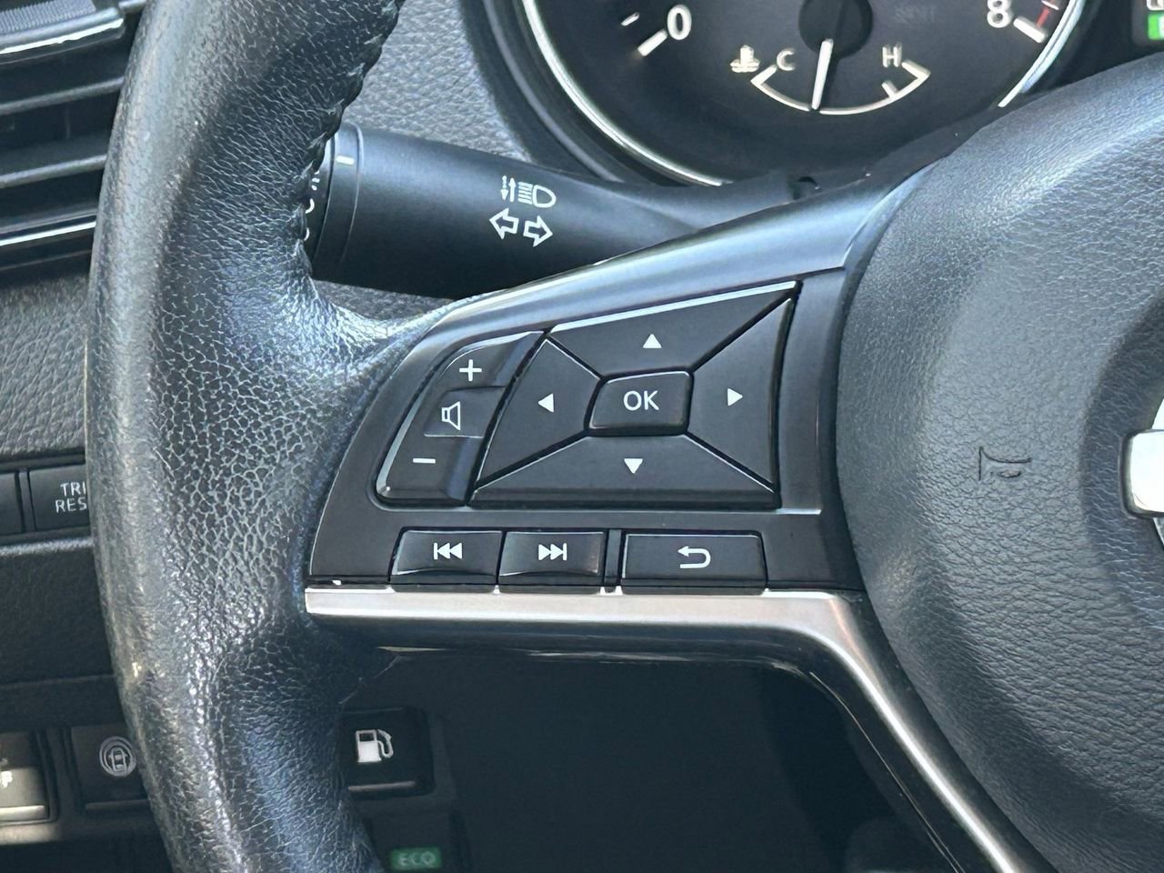 Certified 2019 Nissan Rogue SV image 26
