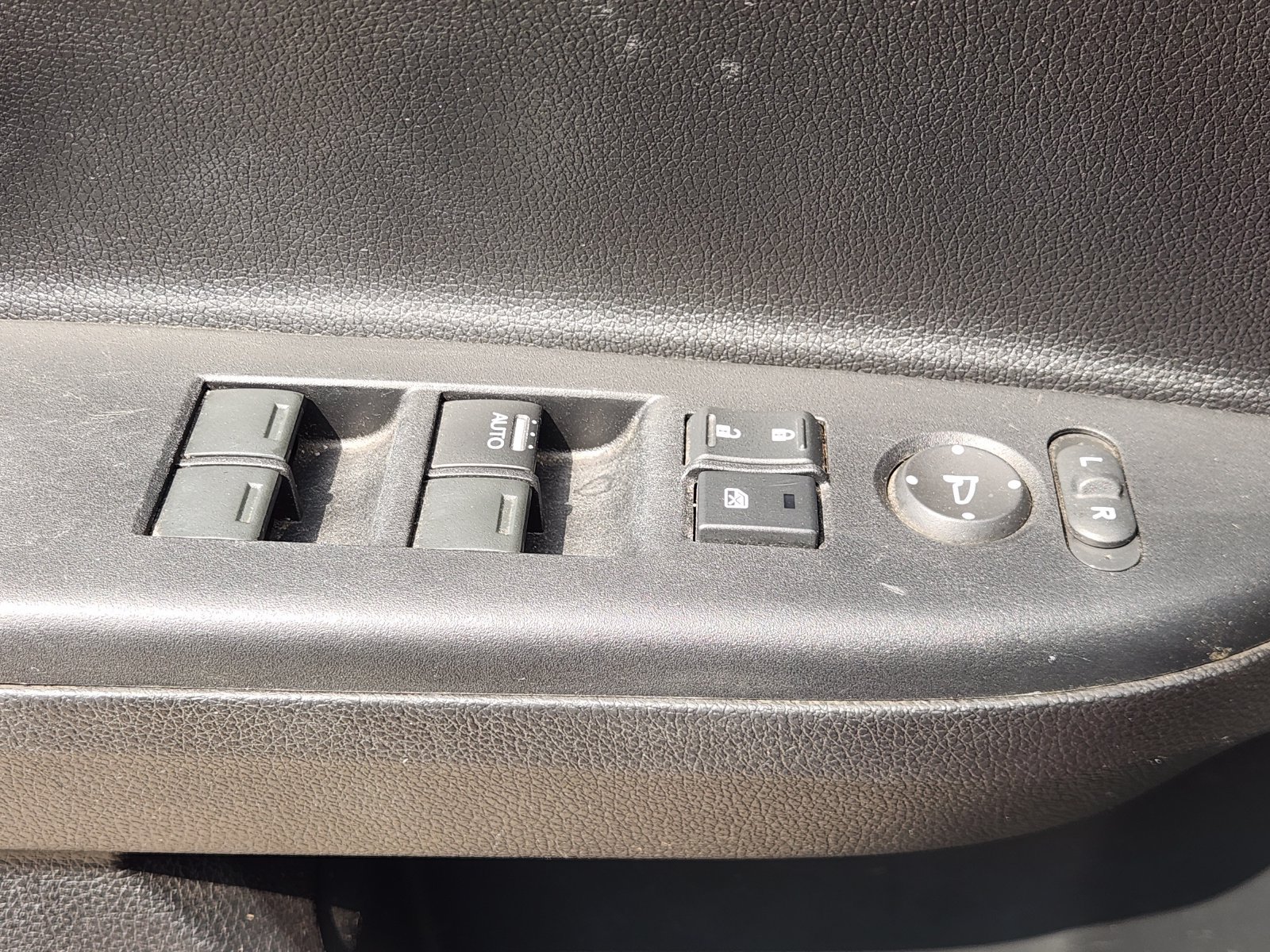 Used 2017 Honda Accord Sport Special Edition image 28