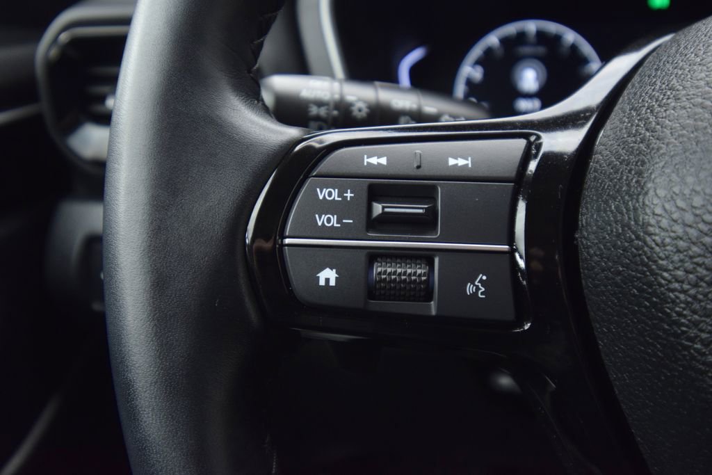 Used 2025 Honda Pilot EX-L image 38