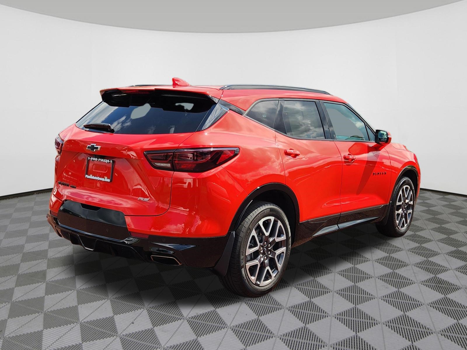 Used 2025 Chevrolet Blazer RS w/ Driver Confidence II Package AWD/4WD image 4