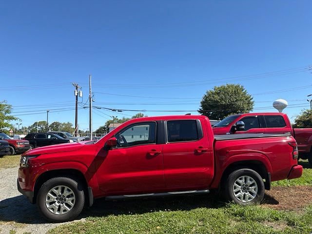 Used 2022 Nissan Frontier SV AWD/4WD image 8
