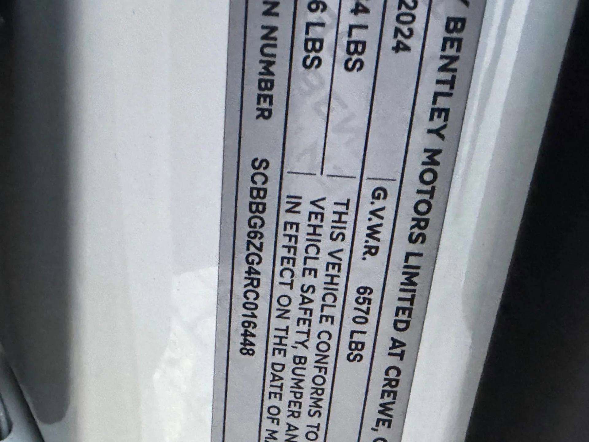 Used 2024 Bentley Flying Spur V8 image 62