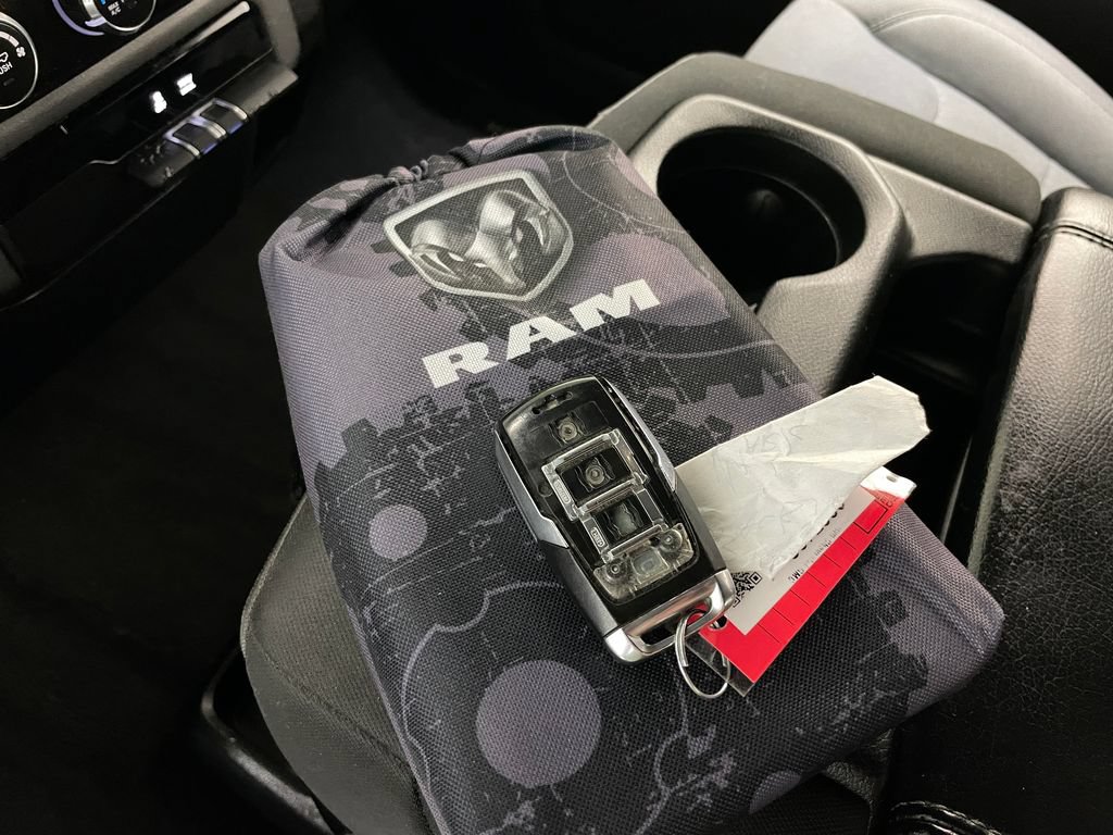 Used 2022 RAM 1500 Big Horn RWD image 6