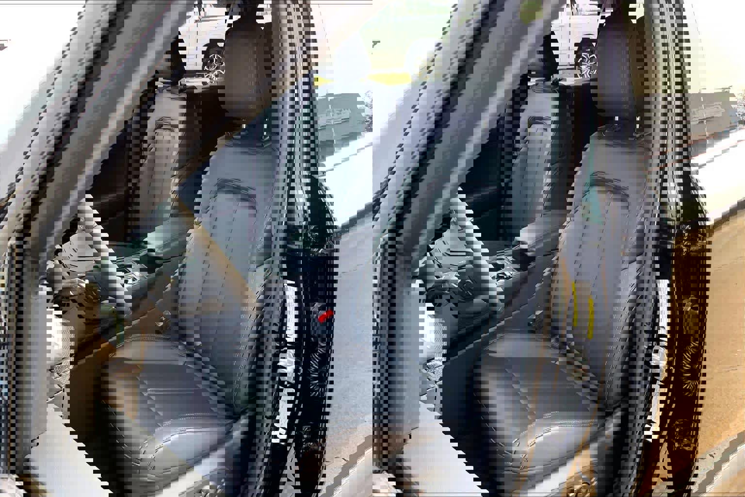 New 2026 Jeep Cherokee Limited image 9