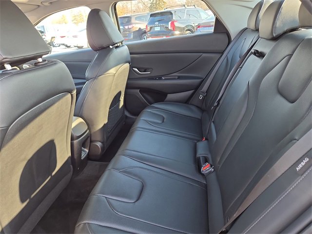 Certified 2024 Hyundai Elantra Limited image 28