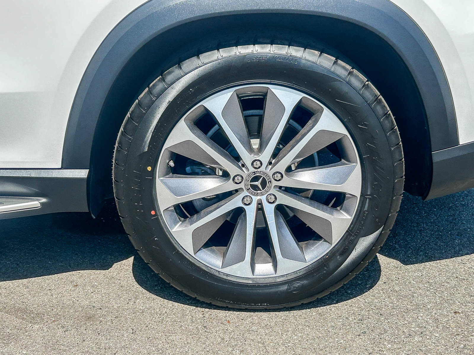 Used 2022 Mercedes-Benz GLE 350 w/ Premium Package image 11