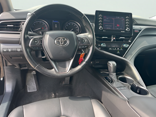 Used 2024 Toyota Camry SE FWD image 16