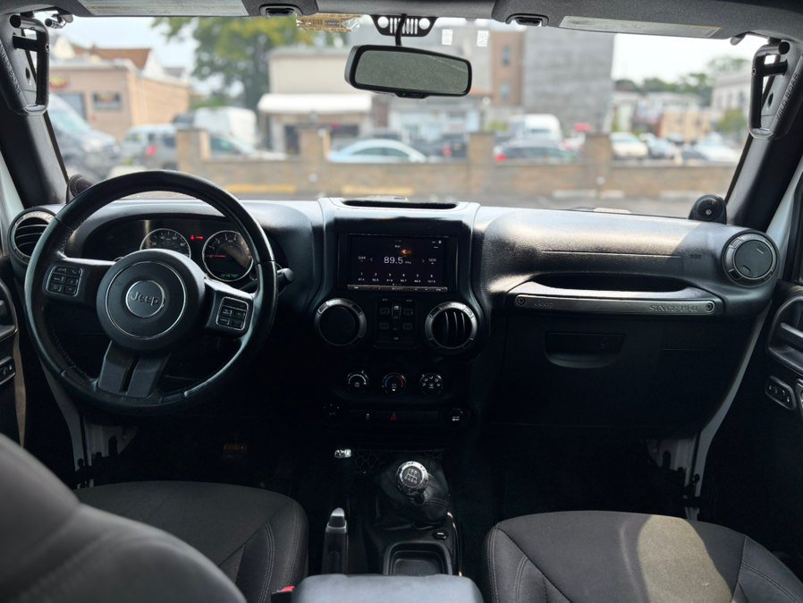 Used 2014 Jeep Wrangler Unlimited Sport w/ Quick Order Package 23S AWD/4WD image 20