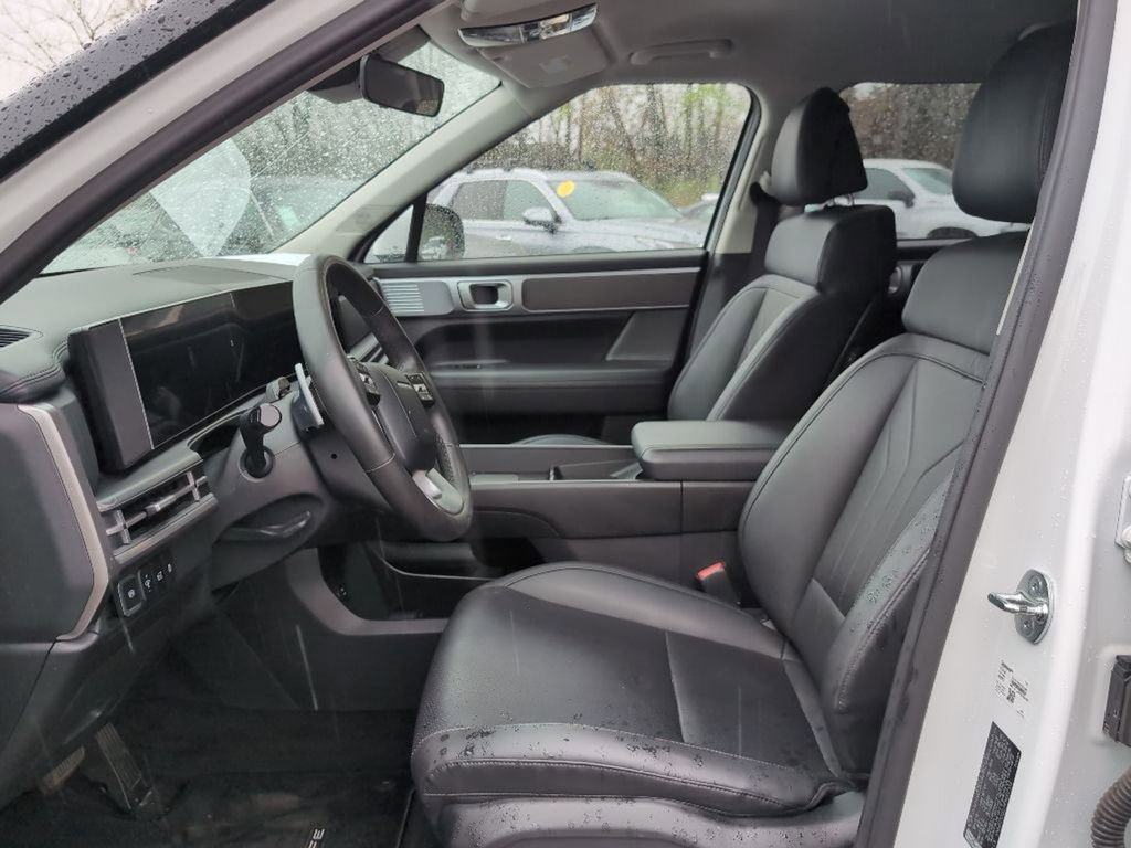 Used 2024 Hyundai Santa Fe SEL AWD/4WD image 9