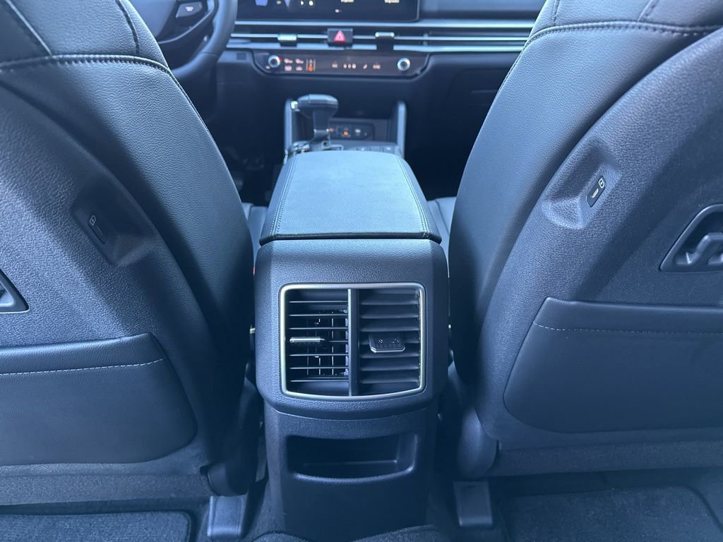 New 2026 Kia Sportage EX w/ EX Panorama Roof Package image 23