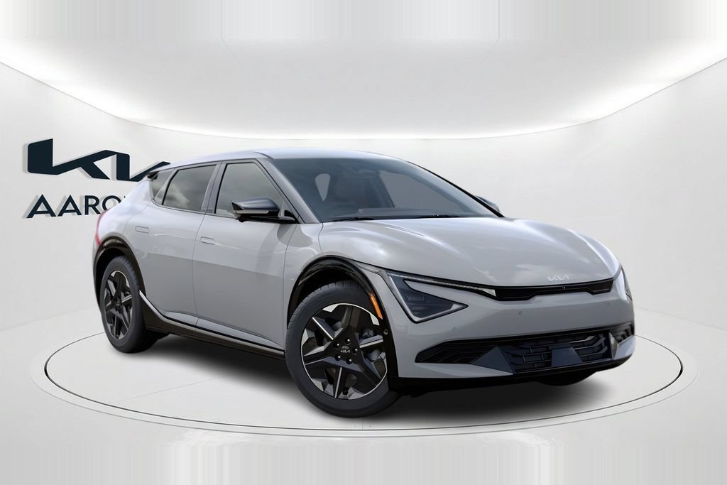 New 2026 Kia EV6 Wind RWD image 9