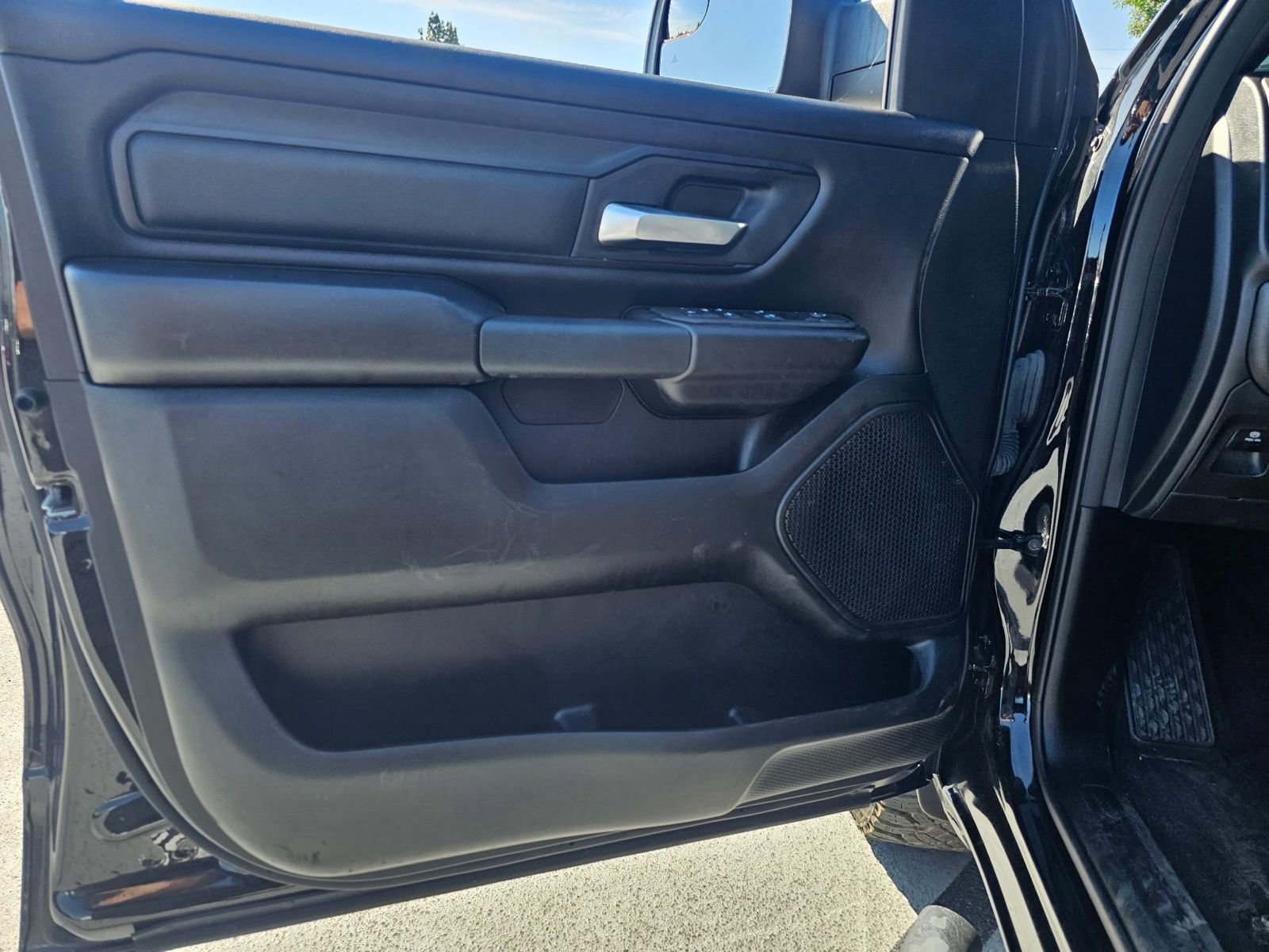 Used 2025 RAM 1500 Classic Warlock image 10