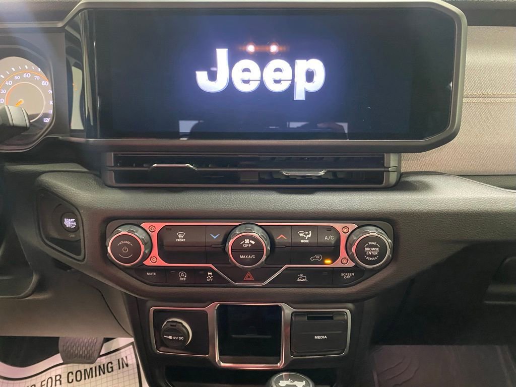 Used 2024 Jeep Wrangler Sport AWD/4WD image 29