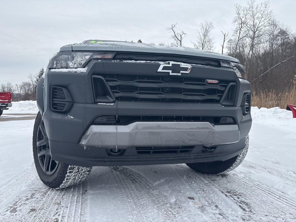 Certified 2025 Chevrolet Colorado Trail Boss image 2