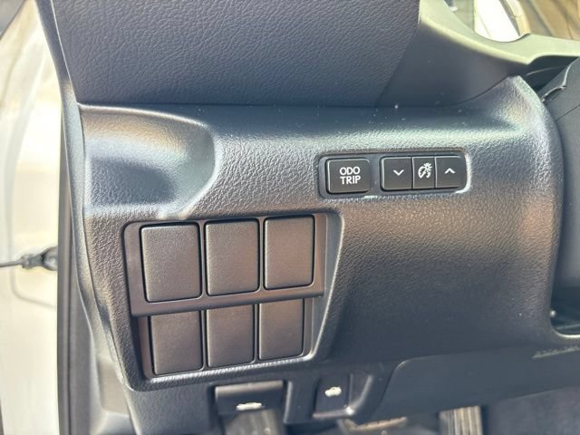 Used 2016 Lexus IS 200t RWD image 18