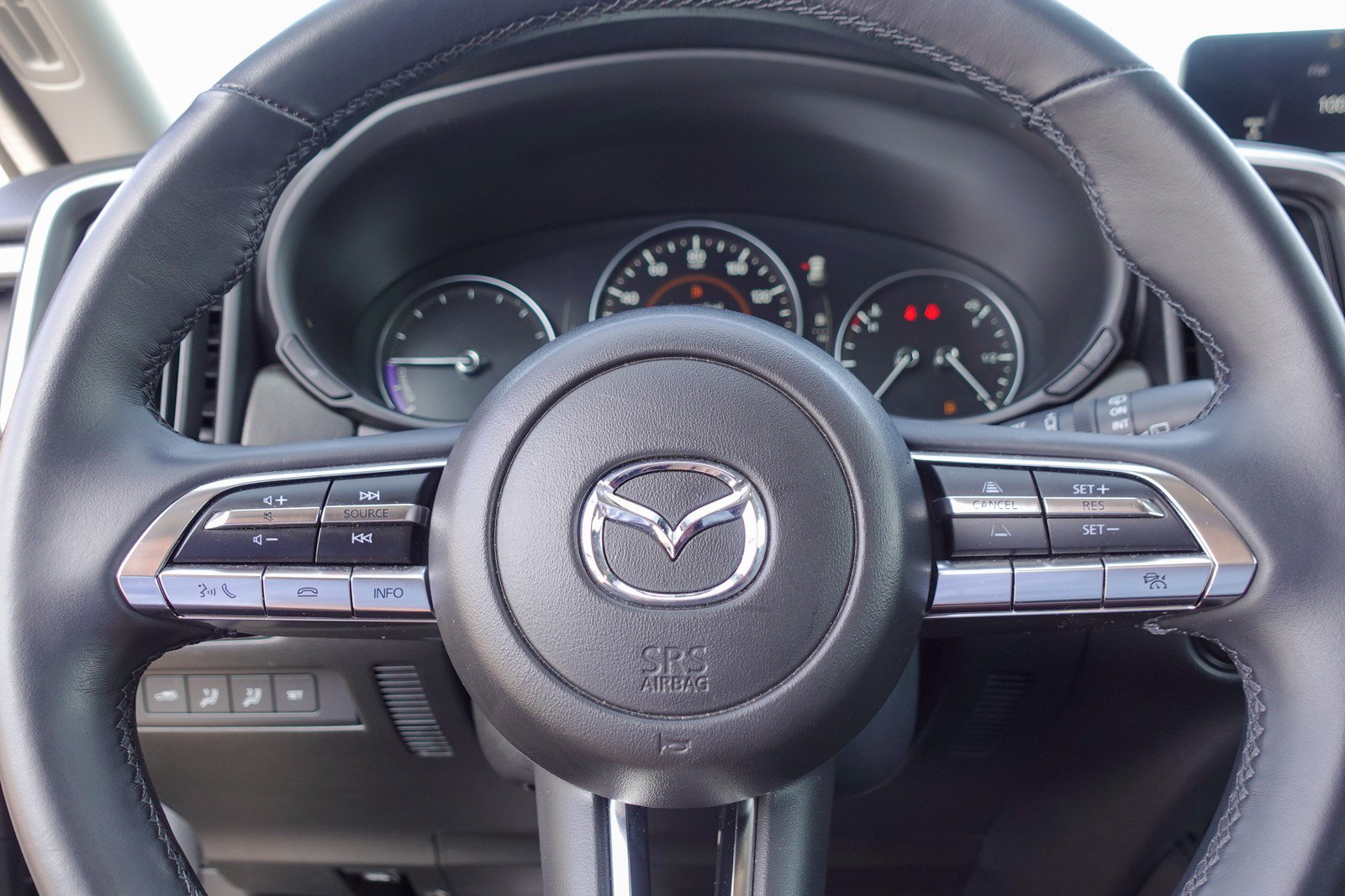 Certified 2025 MAZDA CX-50 AWD 2.5 Hybrid w/ Premium Pkg image 13