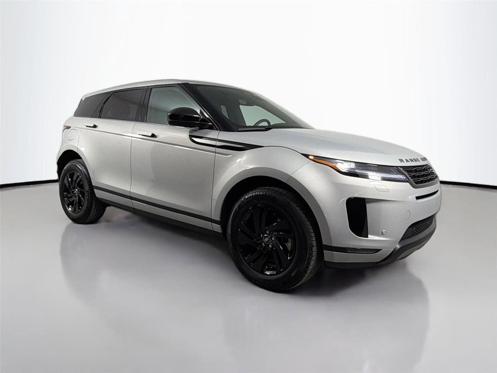 Certified 2025 Land Rover Range Rover Evoque S AWD/4WD image 3
