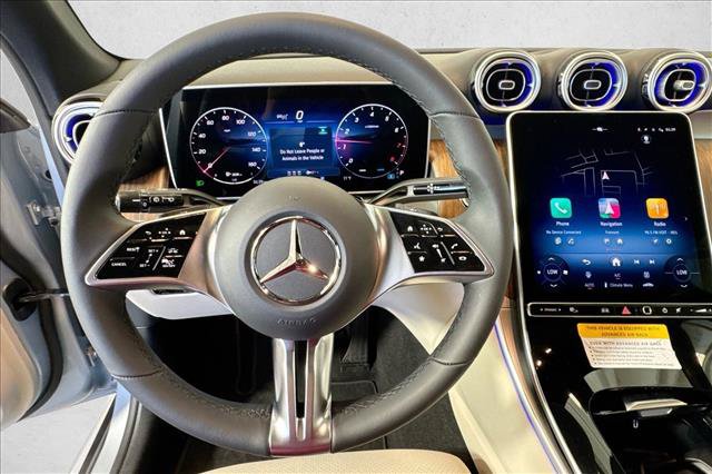 Used 2026 Mercedes-Benz GLC 300 4MATIC image 11