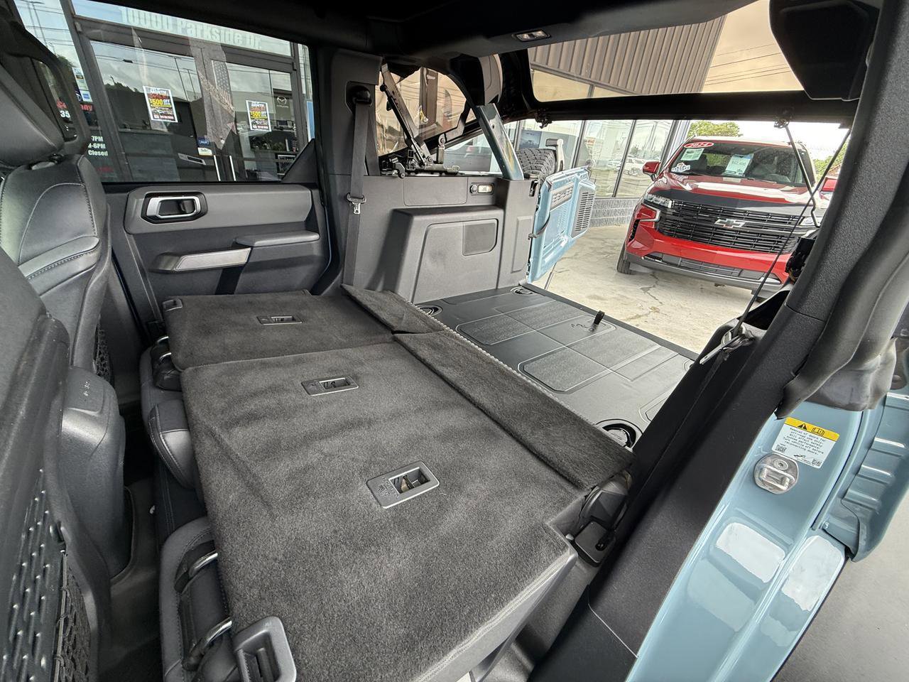 Used 2023 Ford Bronco Black Diamond w/ Sasquatch Package AWD/4WD image 49