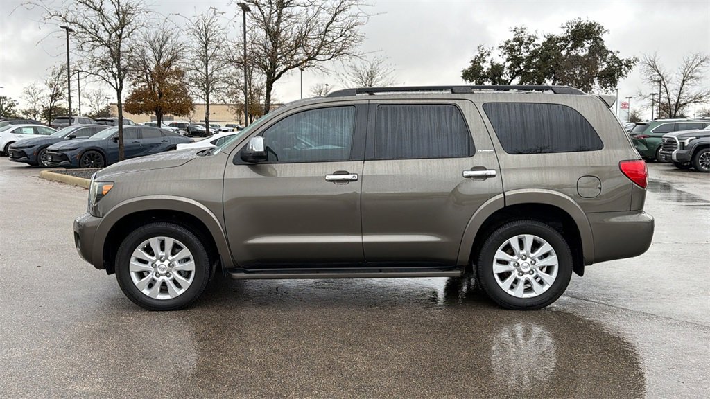 Used 2011 Toyota Sequoia Platinum video 2