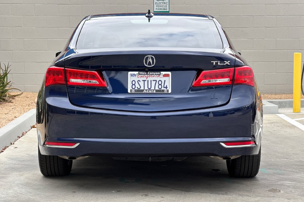 Certified 2020 Acura TLX w/ Technology Package FWD image 9